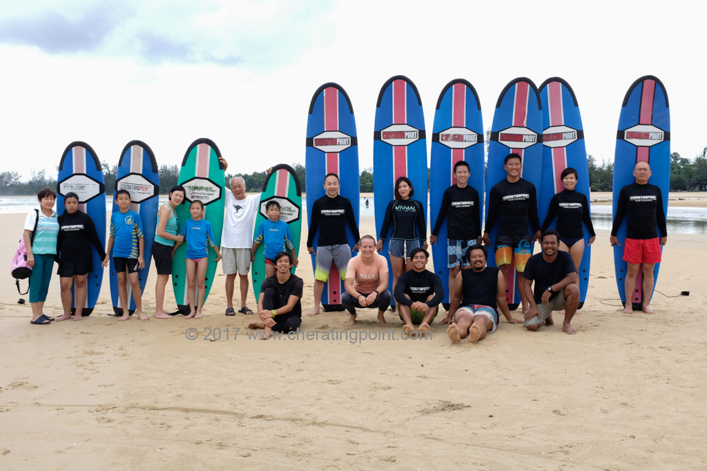 Surf lesson session, weekend 25-26th November and 2-3rd December  2017 at CheratingPoint Surf School
